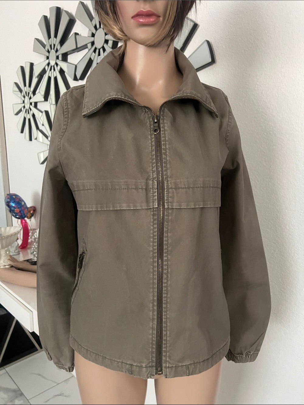 Old Navy Olive Green utility jacket full Zip Front 2-packet zipper size XS